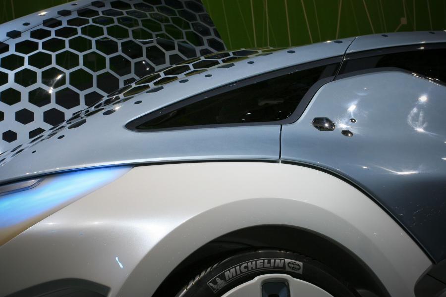  Renault ZOE Z.E. Concept 2009 года  (фото 7 из 95)